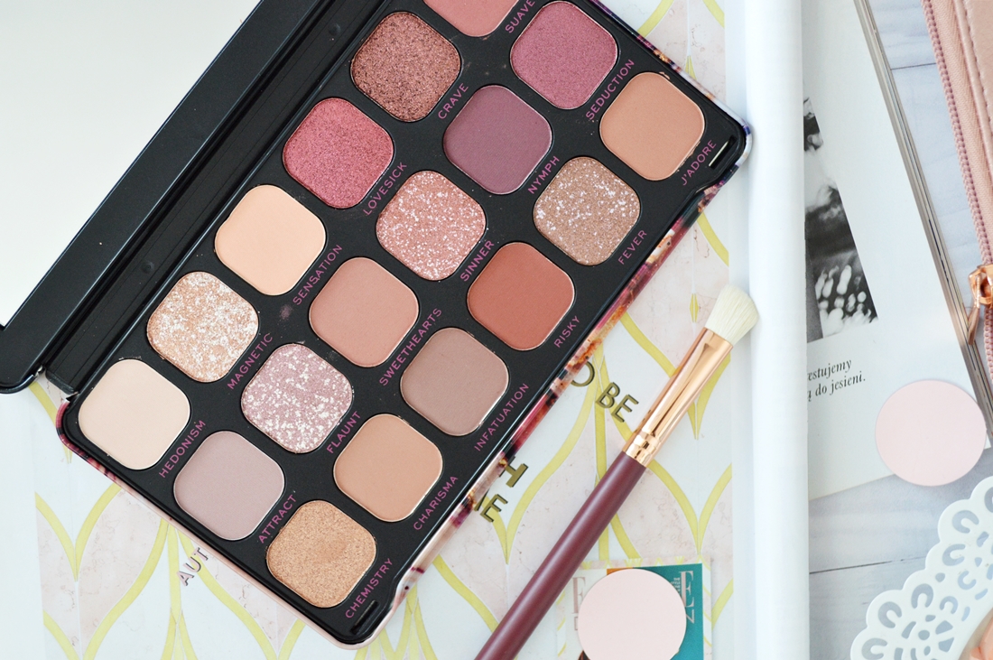 Makeup Revolution Forever Flawless Allure puderek.com.pl